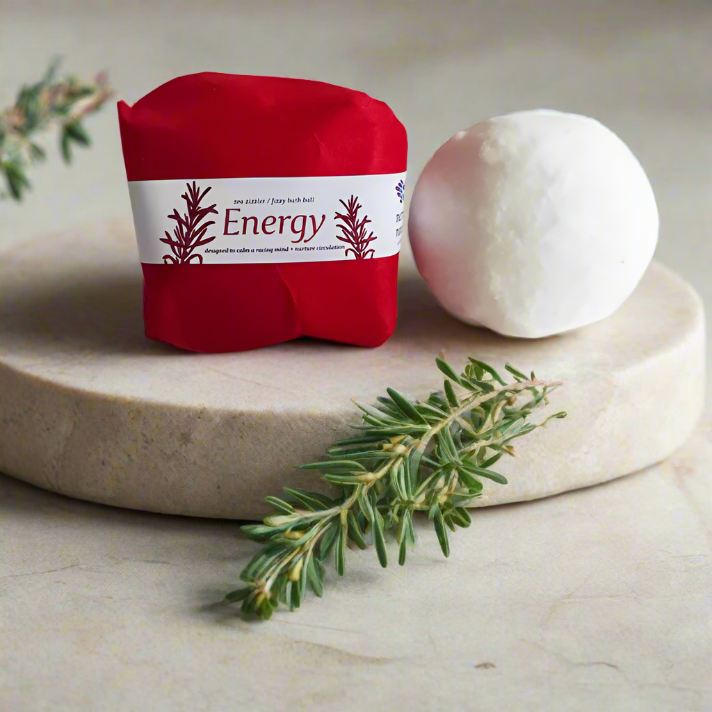 Bath fizzy with peppermint, rosemary and basil oils